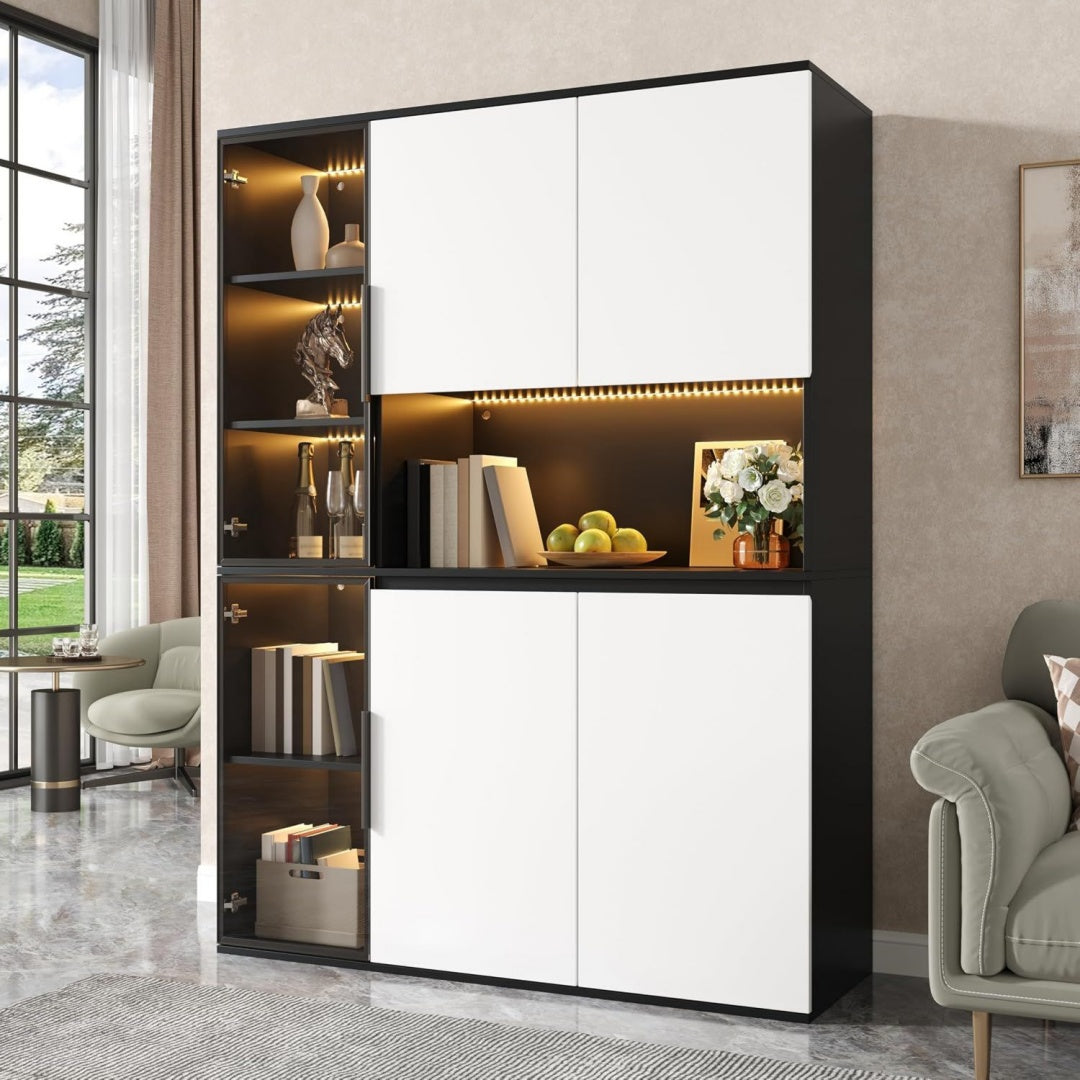 Buffet design epure, teinte gris clair, rangement optimise verre